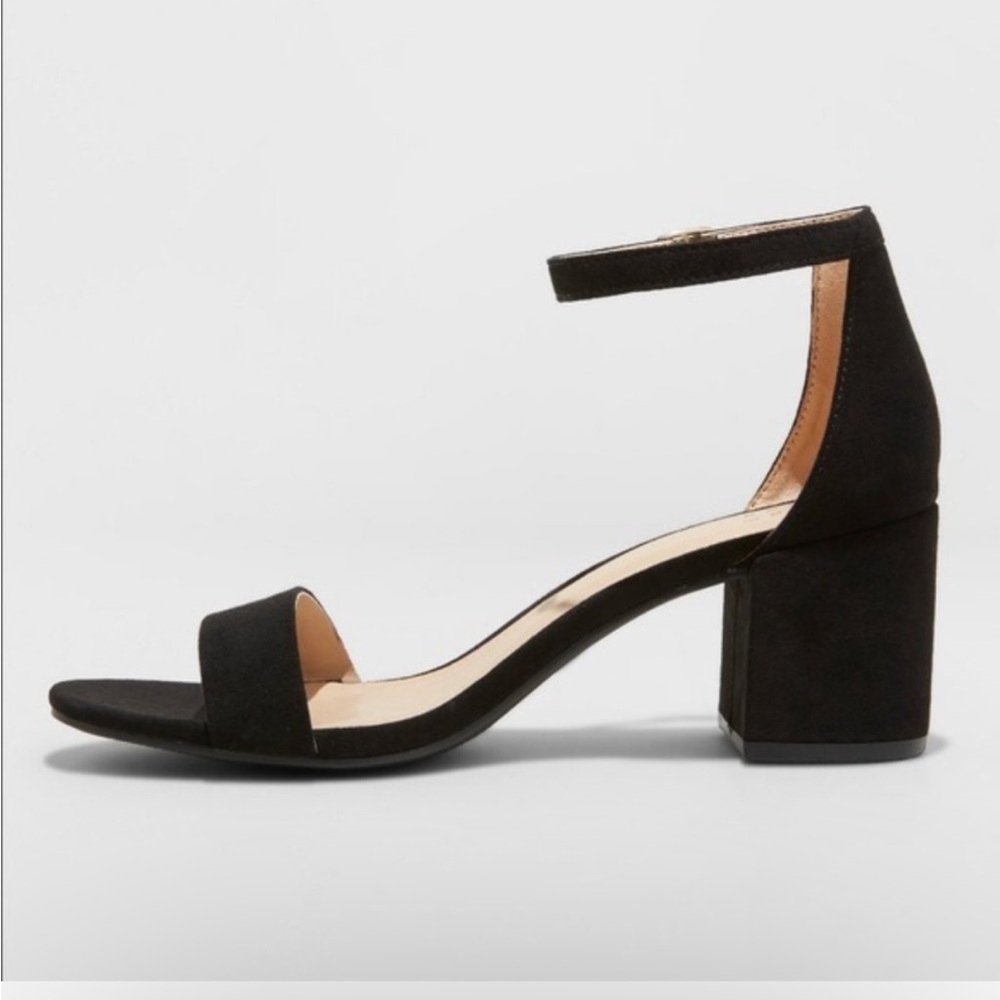 A New Day Mich Low Block Heels Faux Suede Shoes - Picture 2 of 7